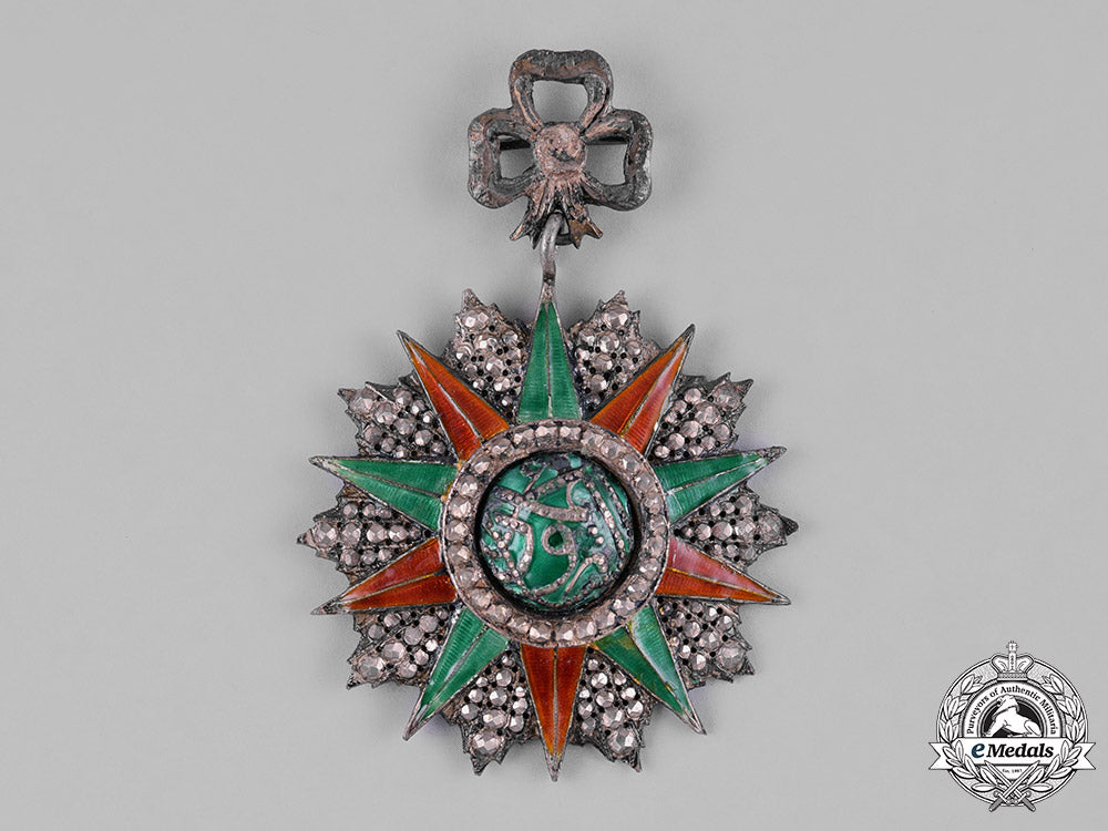 tunisia,_french_protectorate._an_order_of_glory,_grand_cross,_c.1910_m182_3376_1_1_1_1