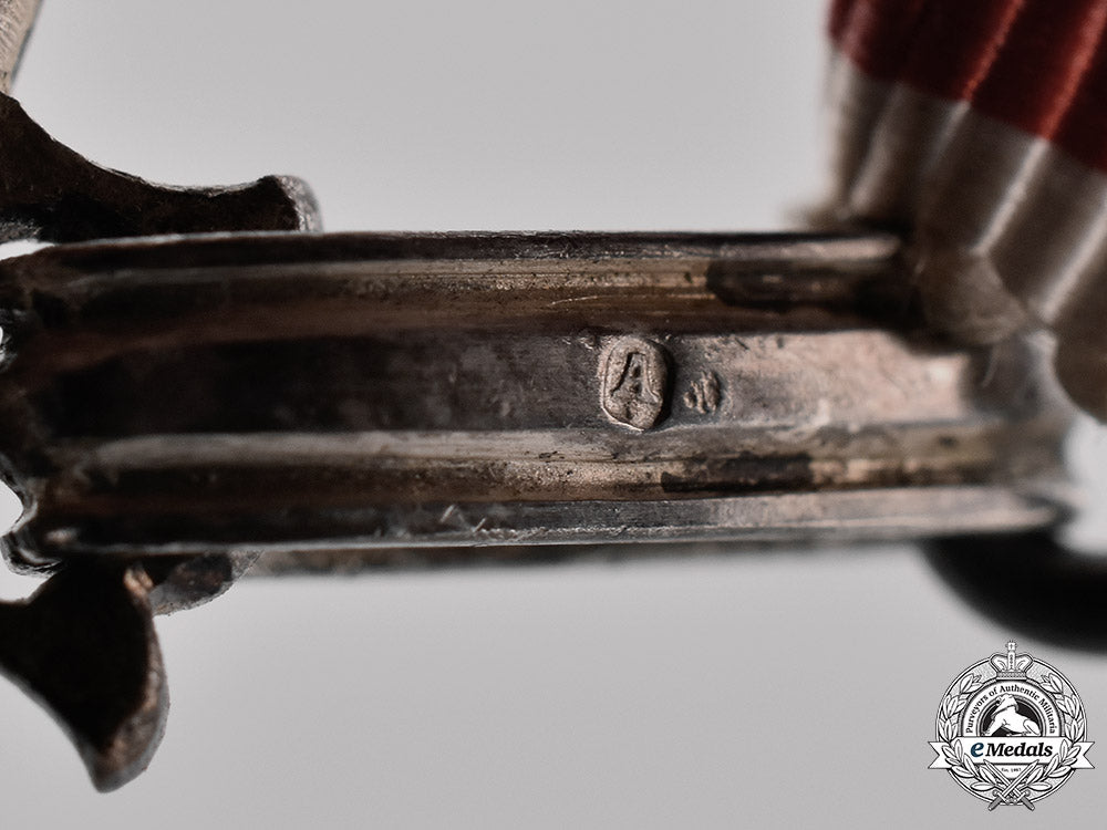 austria,_i_republic._an_order_of_the_red_cross,_ii_class_cross,_c.1923_m182_3449