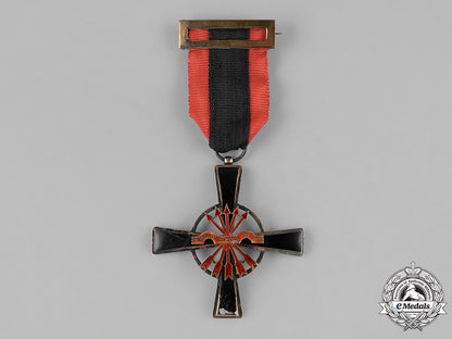 spain,_franco_period._an_imperial_order_of_the_yoke_and_arrows,_knight,_c.1940_m182_3452