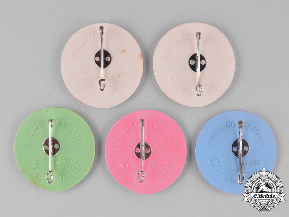 germany,_nsdap._a_lot_of1939_oberdonau(_upper_danube)_district_day_event_badges_by_richard_sieper&_söhne_m182_3730