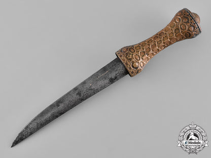 turkey,_ottoman_empire._an_enveriye_dagger,_c.1915_m182_3734_1