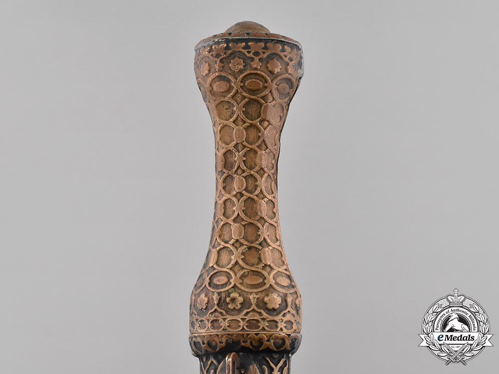 turkey,_ottoman_empire._an_enveriye_dagger,_c.1915_m182_3736_1