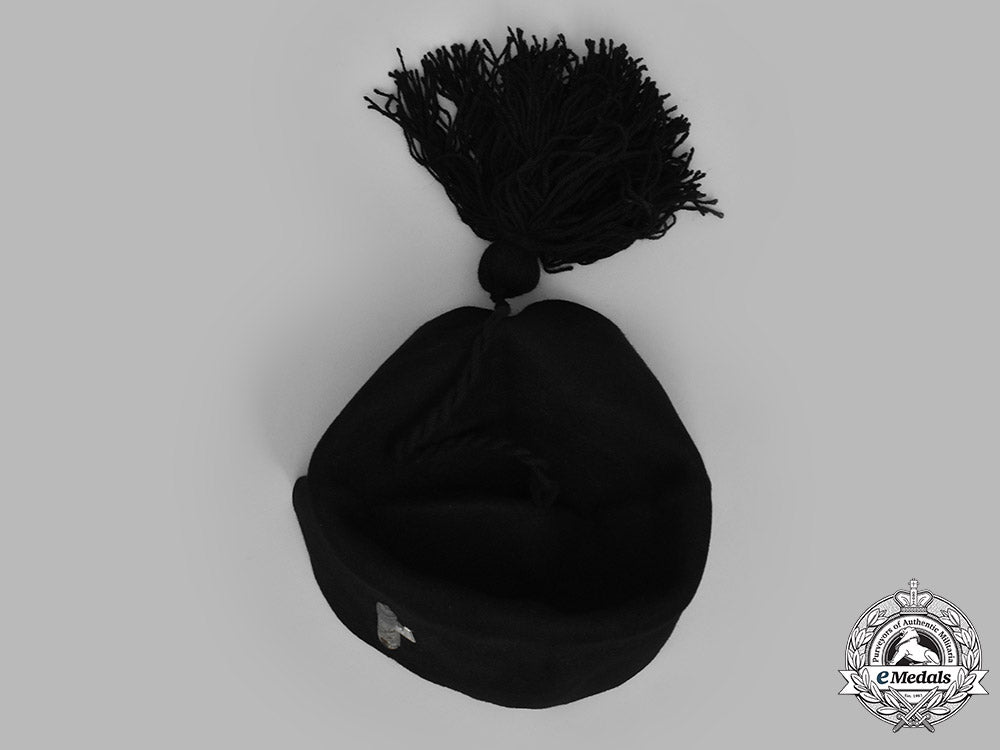 italy,_kingdom._an_italian_fascist_youth_fez,_c.1940_m182_3800_1