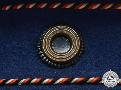 germany,_imperial._a_visor_cap_by_c._schöppe_m182_3952_1