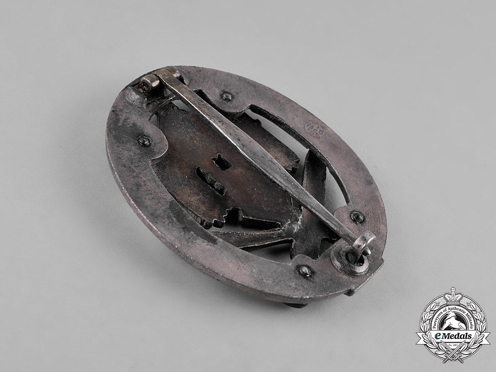 germany,_wehrmacht._a_general_assault_badge,_special_grade25,_by_rudolf_karneth&_sohne_m182_3982