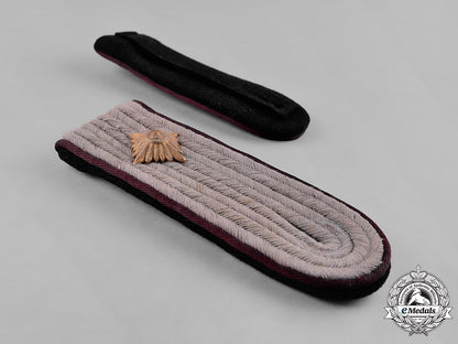 germany,_ss._a_pair_of_smoke_troops_obersturmführer_shoulder_boards_m182_4047