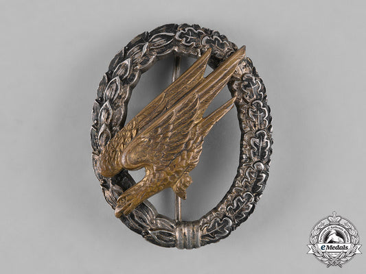 germany,_luftwaffe._a_fallschirmjäger_badge,_ii_pattern,_by_wilhelm_deumer_m182_4071_1_1_1_1