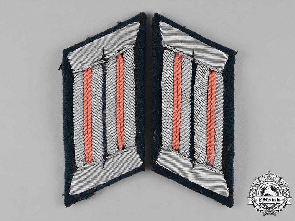 germany,_heer._a_set_of_heer(_army)_panzer_officer’s_collar_tabs_m182_4081