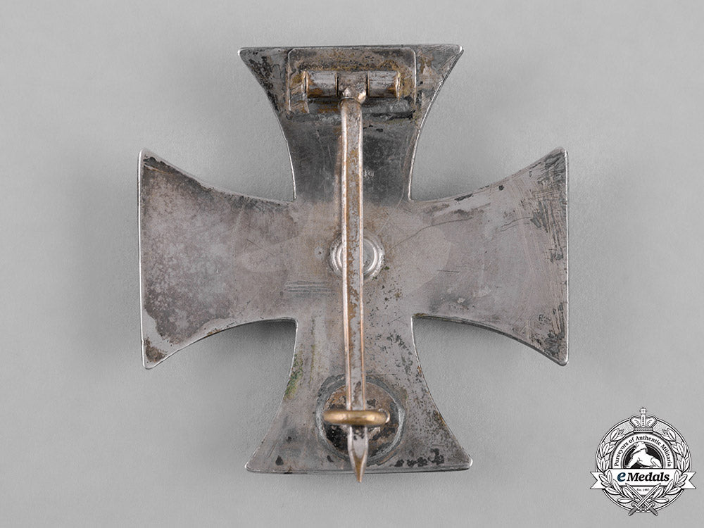 germany,_imperial._a1914_iron_cross,_i_class_m182_4384