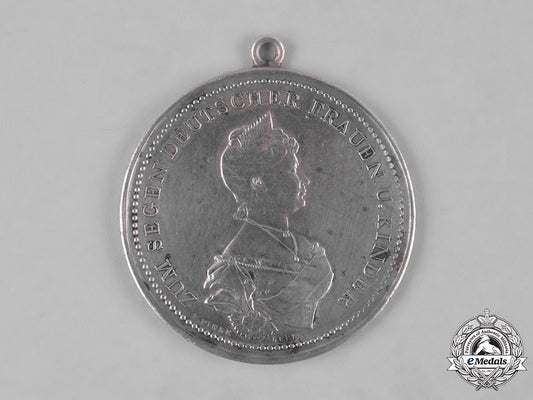 germany,_imperial._an_association_of_german_midwives_medal,_by_f._finke,_c.1900_m182_4491
