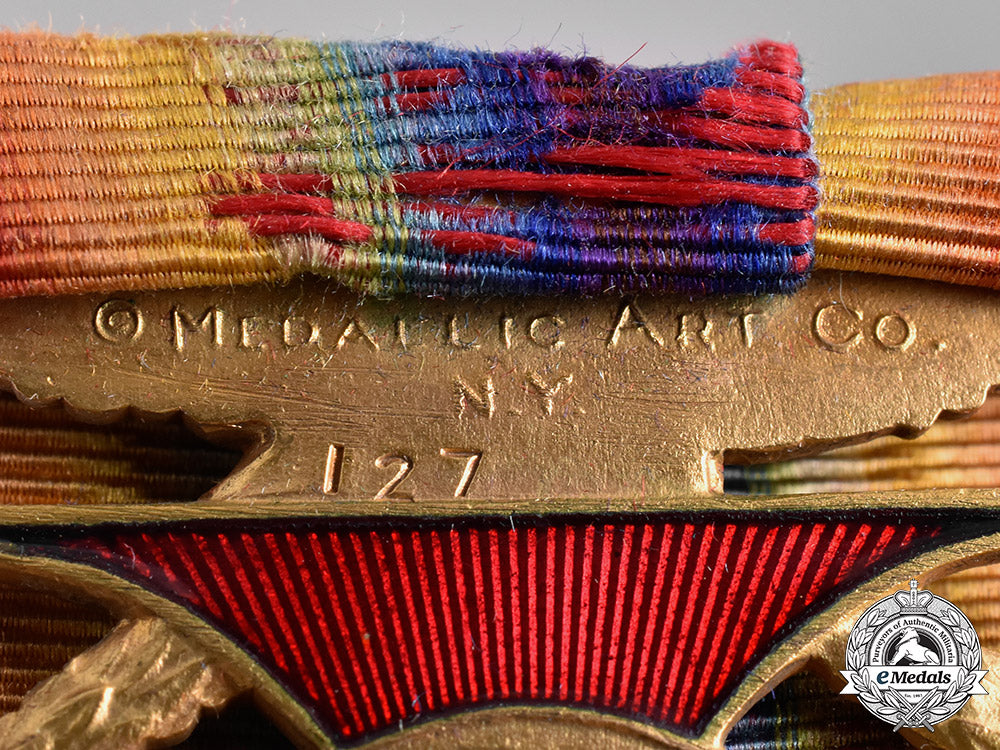 united_states._a_military_order_of_the_world_war,_by_medallic_art_co._m182_4565