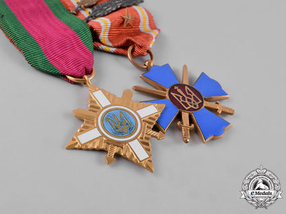 ukraine._a_veteran's_pair_of_medals&_decorations_m182_4627