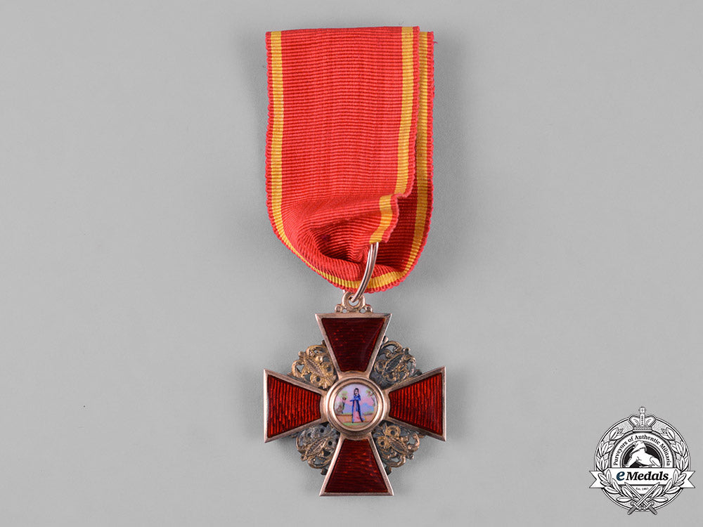 russia,_imperial._an_order_of_saint_anne_in_gold,_iii_class,_c.1900_m182_4674