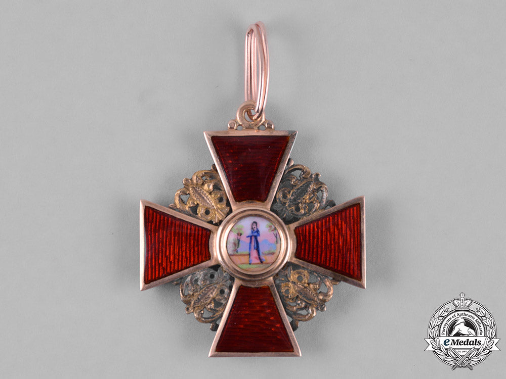 russia,_imperial._an_order_of_saint_anne_in_gold,_iii_class,_c.1900_m182_4675