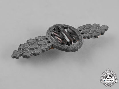 germany,_luftwaffe._a_bomber_pilot’s_clasp,_silver_grade,_by_funke_and_brüninghaus_m182_4892