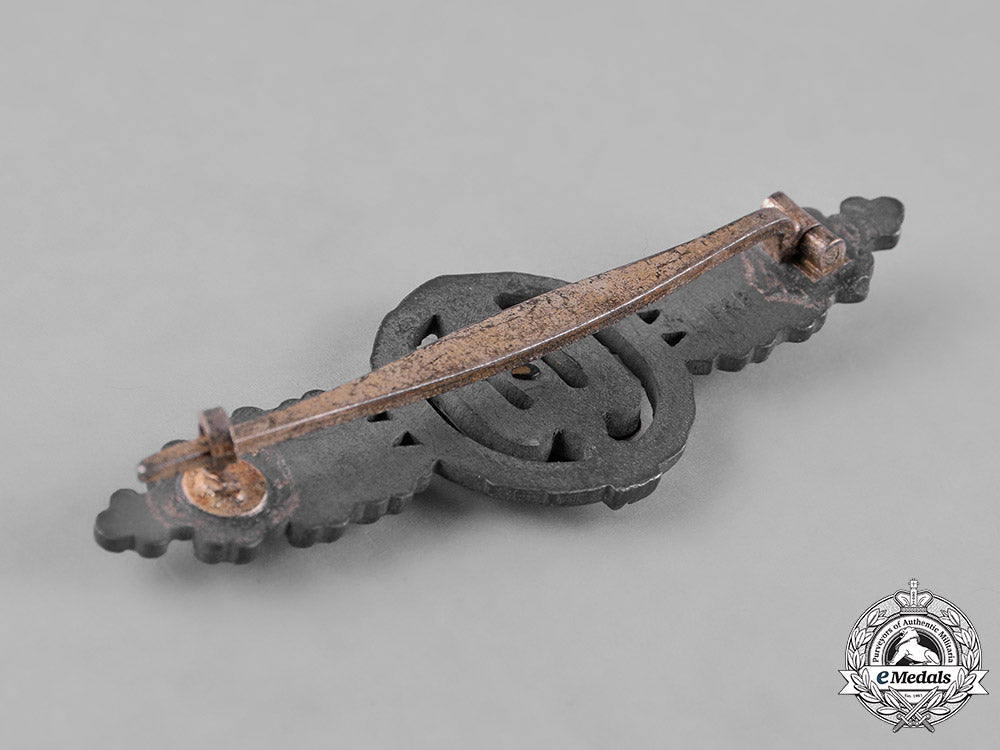 germany,_luftwaffe._a_bomber_pilot’s_clasp,_silver_grade,_by_funke_and_brüninghaus_m182_4893