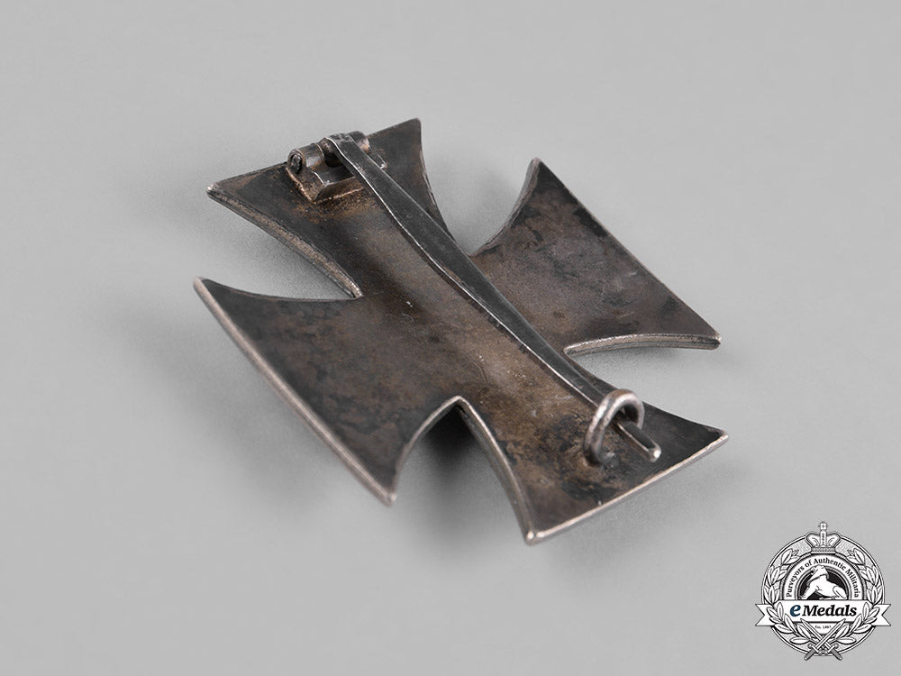 germany,_wehrmacht._a1939_iron_cross,_i_class,_with_case,_by_wilhelm_deumer_m182_4952