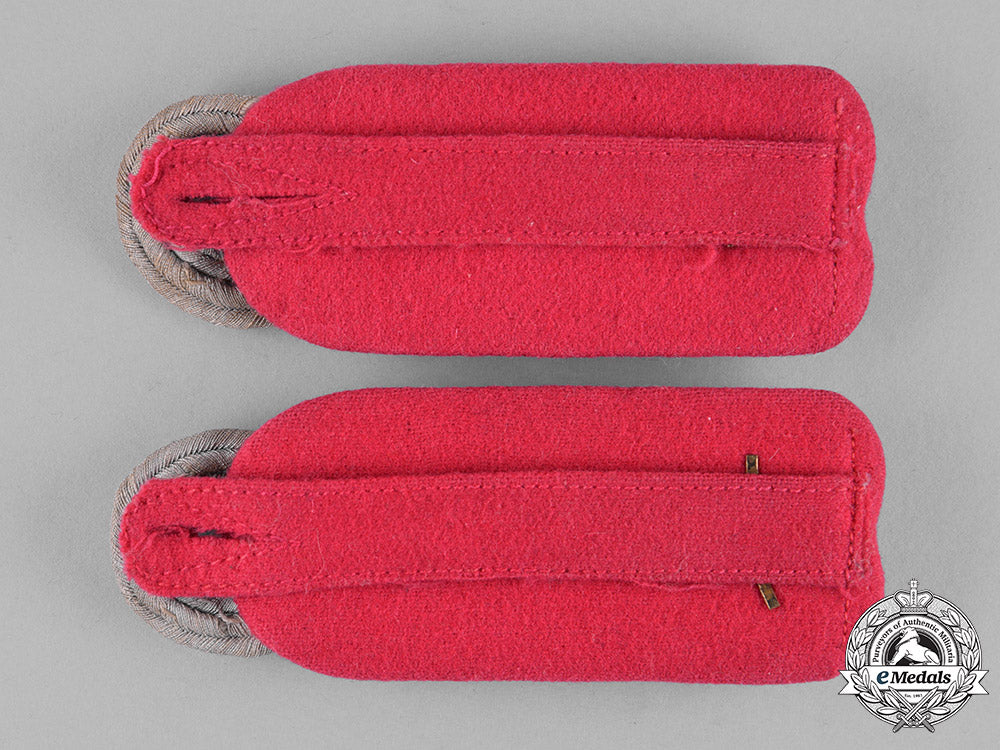 germany,_heer._a_pair_of_heer(_army)_oberst_shoulder_boards_m182_5039_1
