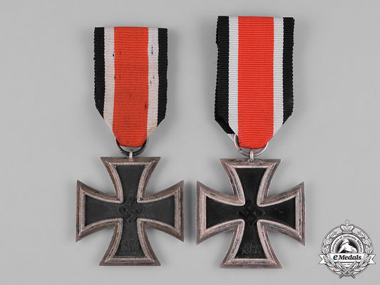 germany,_wehrmacht._a_pair_of1939_ii_class_iron_crosses_m182_5116