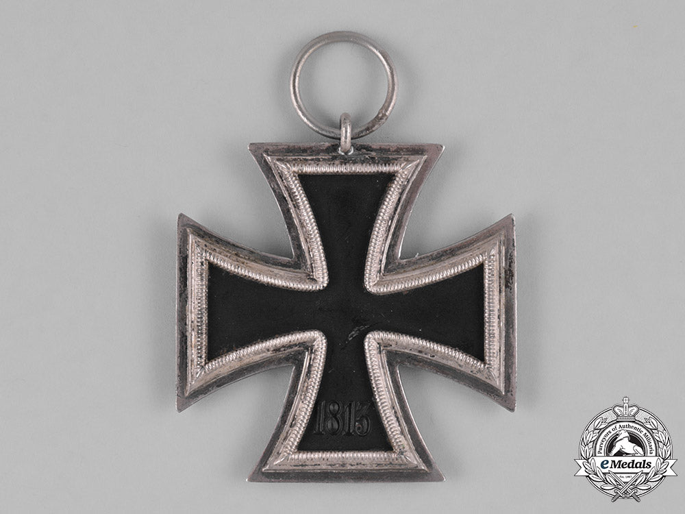 germany,_wehrmacht._a_pair_of1939_ii_class_iron_crosses_m182_5121