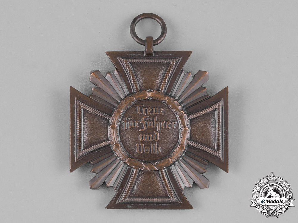 germany,_nsdap._a10-_year_long_service_award_m182_5181