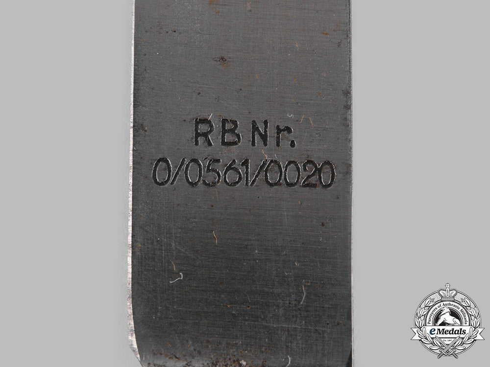 germany,_luftwaffe._a_fallschirmjäger_gravity_knife_by_paul_weyersberg_m182_5471