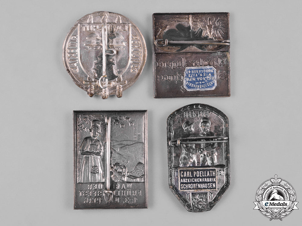germany._a_lot_of_commemorative_badges_m182_5516