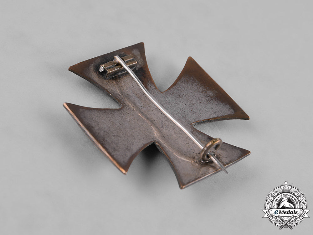 germany,_imperial._an_ek1914_i_class_with_award_documents_m182_5557