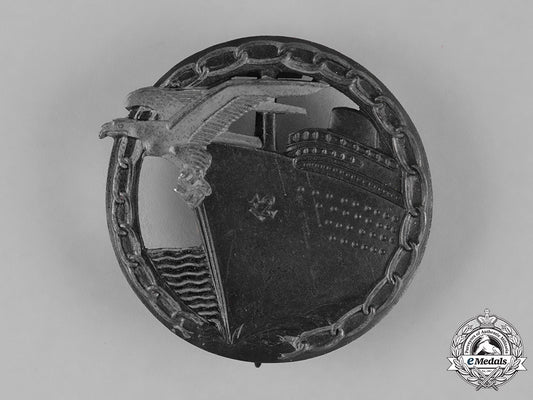 germany,_kriegsmarine._a_blockade_runner_badge_m182_5584