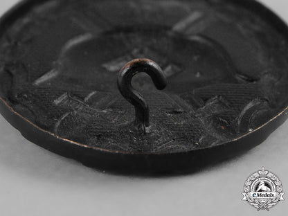 germany,_wehrmacht._a_pair_of_black_grade_wound_badges_m182_5645