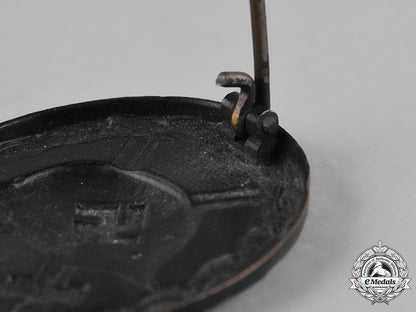 germany,_wehrmacht._a_pair_of_black_grade_wound_badges_m182_5646