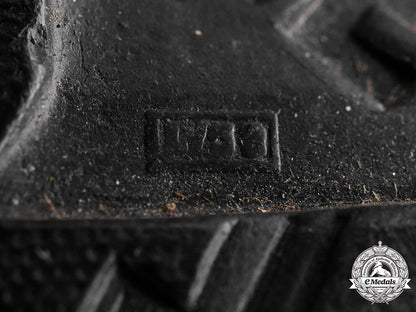 germany,_wehrmacht._a_pair_of_black_grade_wound_badges_m182_5647