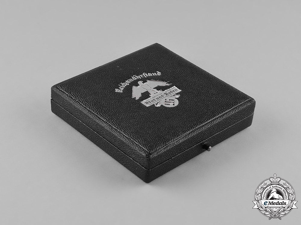 germany,_rnst._a_cased1936_reichsnährstand(_rnst)_frankfurt_cheesemaking_medallion_m182_5753