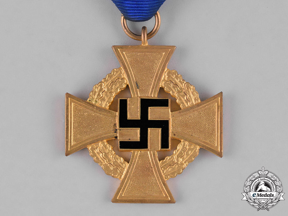 germany,_third_reich._a_lot_of_second_war_period_medals_m182_5786_1