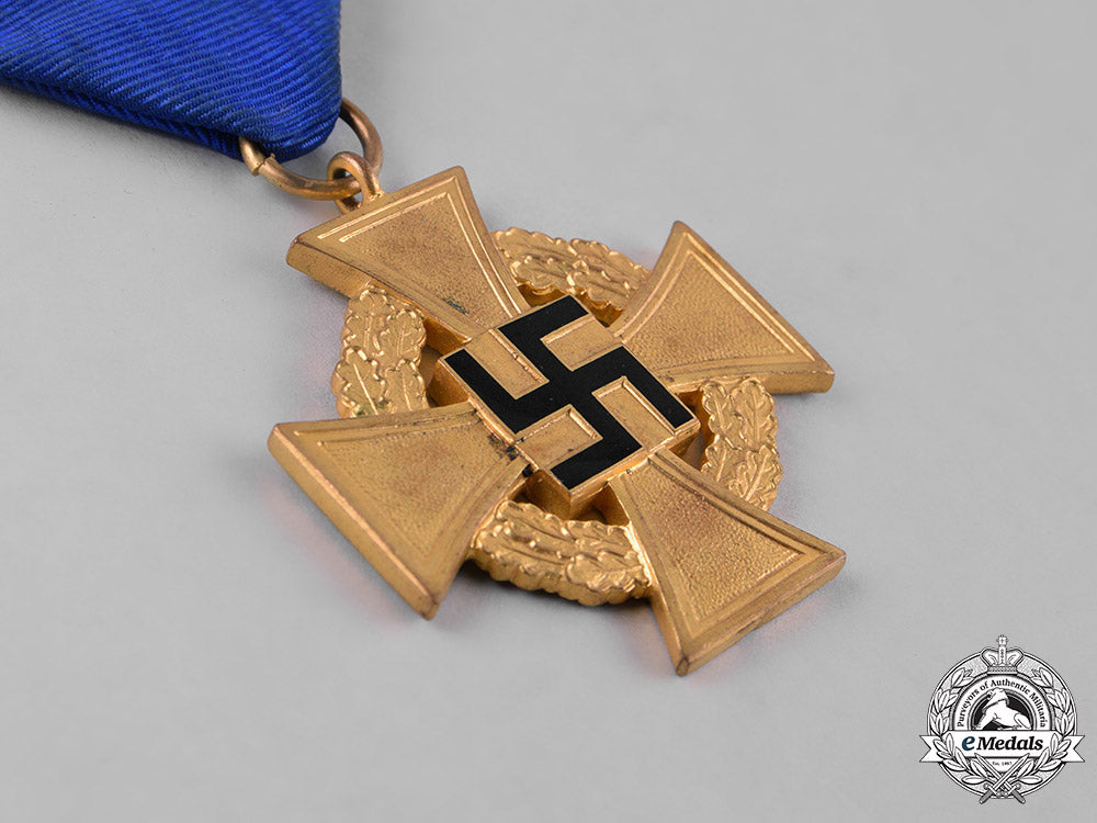 germany,_third_reich._a_lot_of_second_war_period_medals_m182_5788_1
