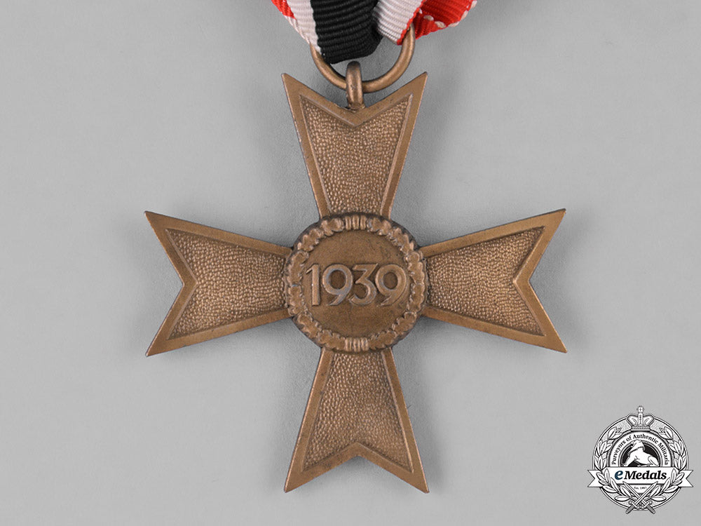 germany,_third_reich._a_lot_of_second_war_period_medals_m182_5793_1