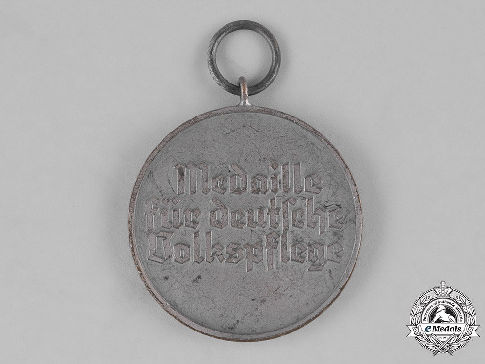 germany,_third_reich._a_medal_of_social_welfare_m182_5803