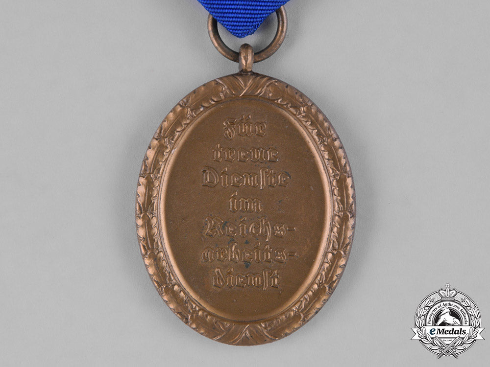 germany,_third_reich._a_lot_of_second_war_period_medals&_awards_m182_5825