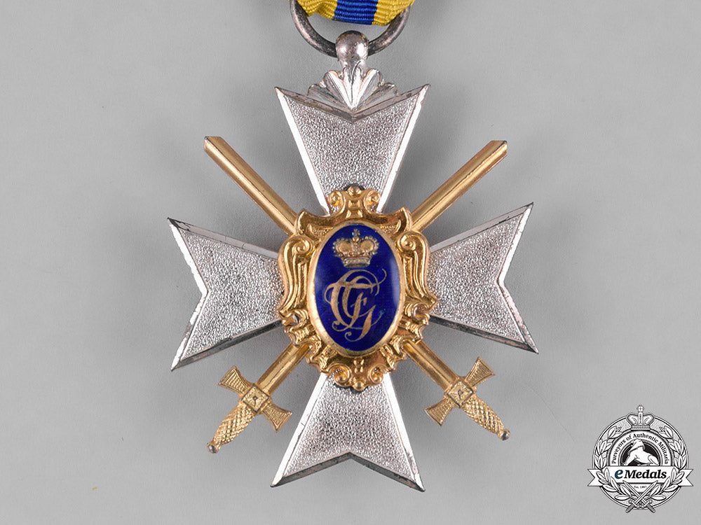 schwarzburg-_sonderhausen,_principality._an_honour_cross,_iii_class_with_swords,_c.1917_m182_6073