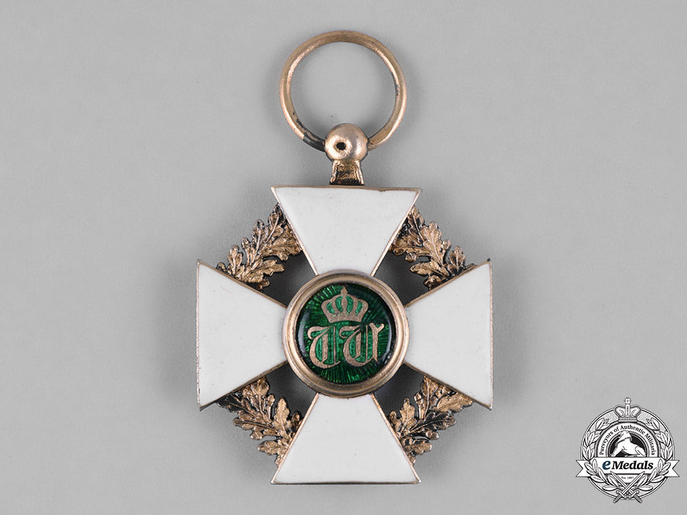 luxembourg,_kingdom._an_order_of_the_oaken_crown,_member,_c.1900_m182_6078