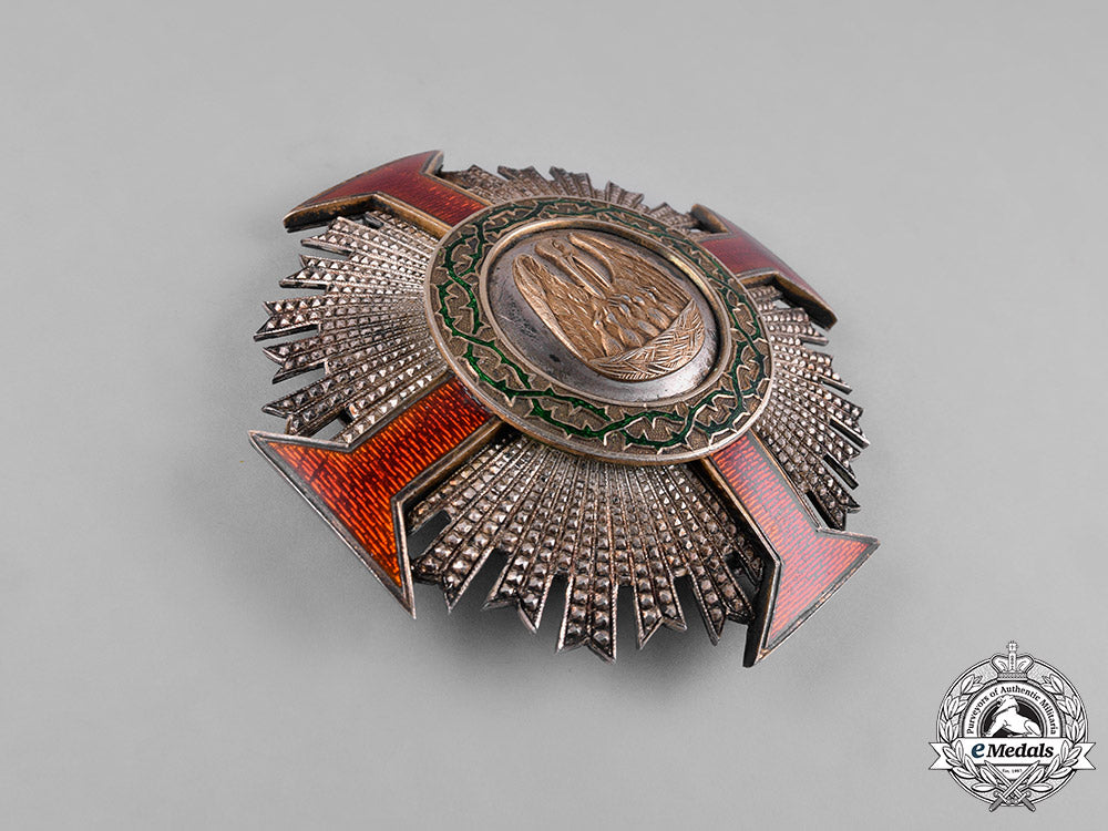 vatican._an_order_of_the_christ,_grand_cross,_by_albert_bacqueville,_c.1895_m182_6200