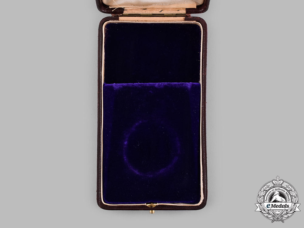 france,_iii_republic._an_order_of_the_legion_of_honour,_iii_class_commander_case,_c.1900_m182_6252