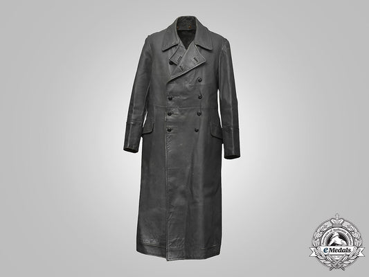 germany,_luftwaffe._an_officer’s_leather_greatcoat_m182_6430_1