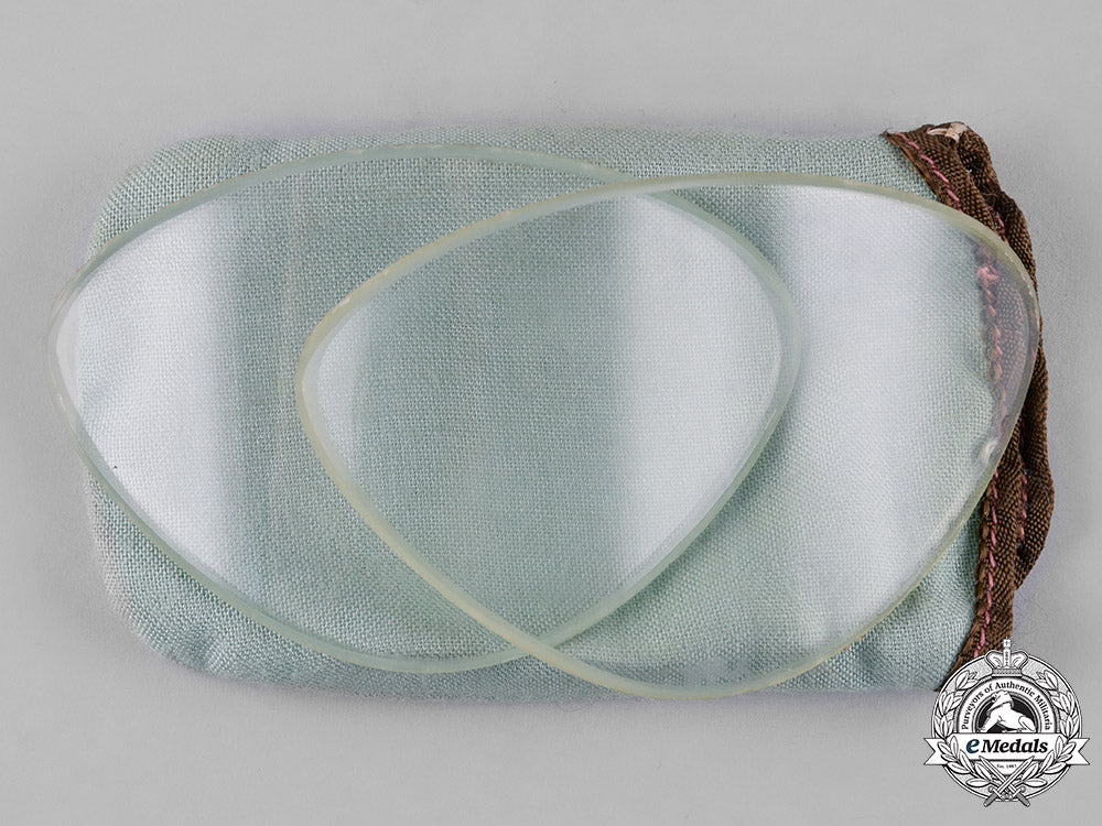 germany,_luftwaffe._a_set_of_flight_goggles_with_case,_by_m.w.,_c.1941_m182_6444