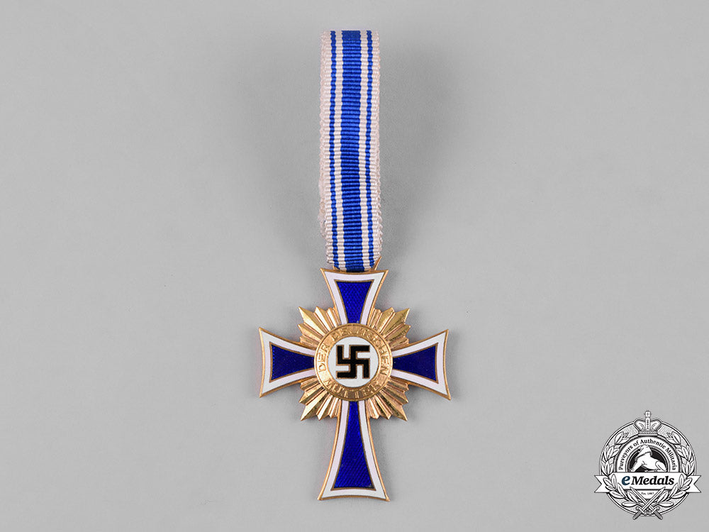 germany,_third_reich._a_cross_of_honour_of_the_german_mother,_i_class_with_case,_by_c.f._zimmermann_m182_6468