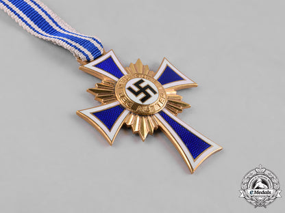 germany,_third_reich._a_cross_of_honour_of_the_german_mother,_i_class_with_case,_by_c.f._zimmermann_m182_6471