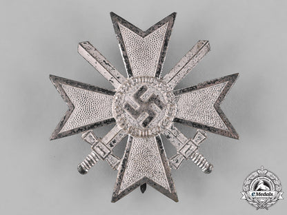 germany,_wehrmacht._a_war_merit_cross,_i_class_with_swords,_by_kerbach&_oesterhelt,_with_case_m182_6478