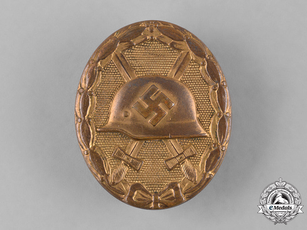 germany,_wehrmacht._a_wound_badge,_gold_grade_with_case,_by_hauptmünzamt_wien_m182_6490