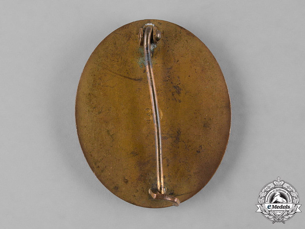 germany,_wehrmacht._a_wound_badge,_gold_grade_with_case,_by_hauptmünzamt_wien_m182_6491