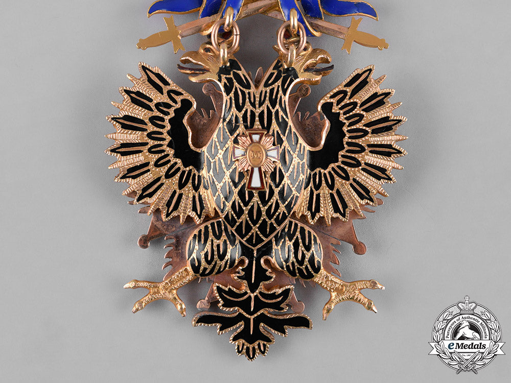 russia,_imperial._an_order_of_the_white_eagle,_badge_and_breast_star_with_war_decorations,_by_eduard,_c.1914_m182_6507_1_1